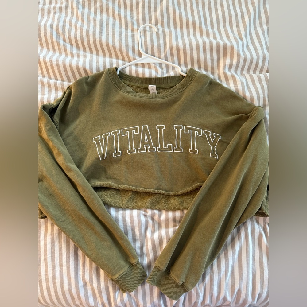 Vitality cropped jacket